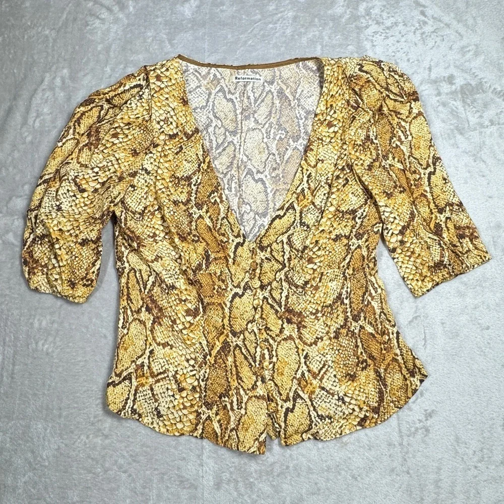 Reformation Eliana Boa Snakeskin Animal Print V Neck Button Front Blouse Small